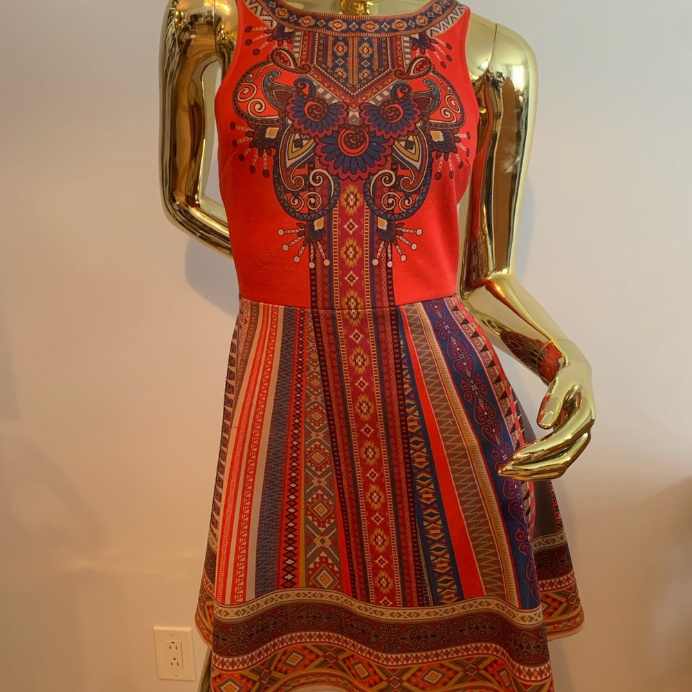 1861 Small colourful dress